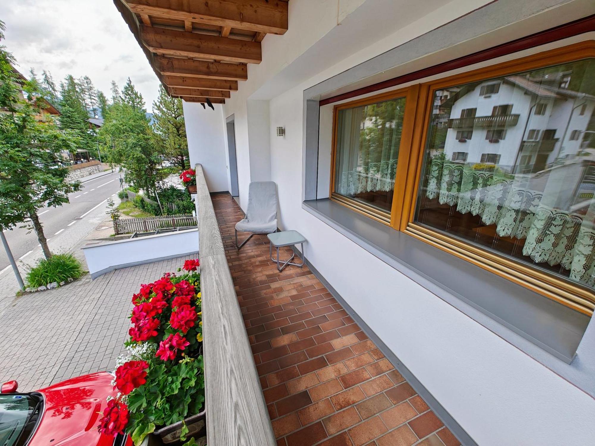 Apartments Brunella La Villa  Dış mekan fotoğraf