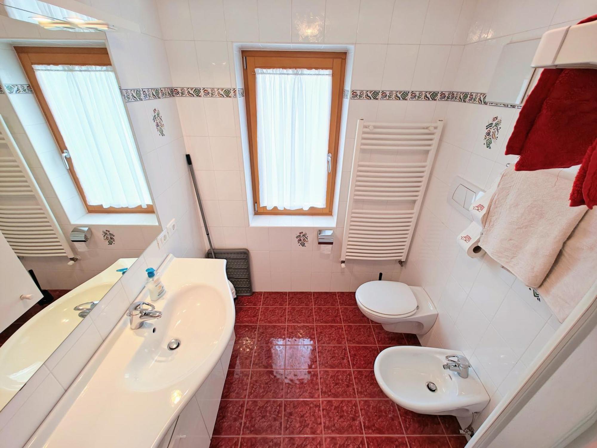 Apartments Brunella La Villa  Oda fotoğraf